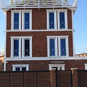 Golden Hotel